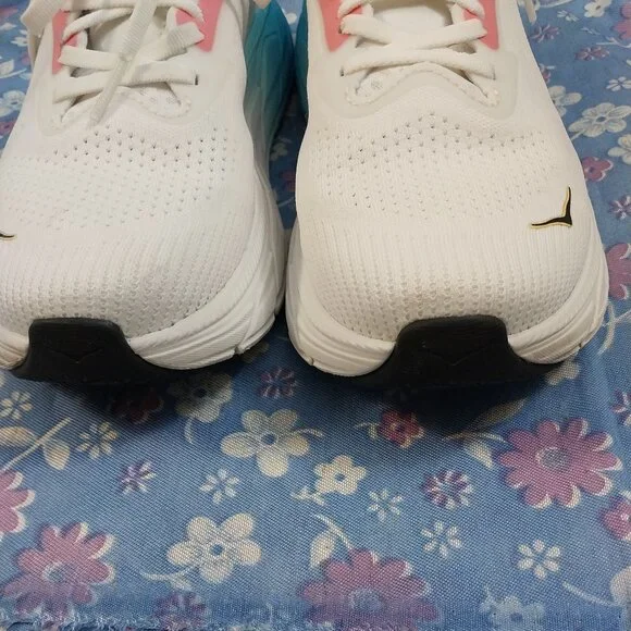 3280 HOKA One One Size 8 D Wide Anari 7. In Blue and White. Excellent Condition. - Picture 3 of 14